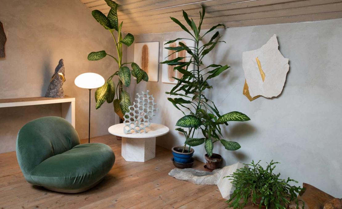 Настольная лампа модель Stemlite Table Lamp 70 cm от фабрики Gubi