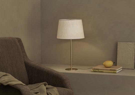 Настольная лампа модель 9205 Table Lamp от фабрики Gubi