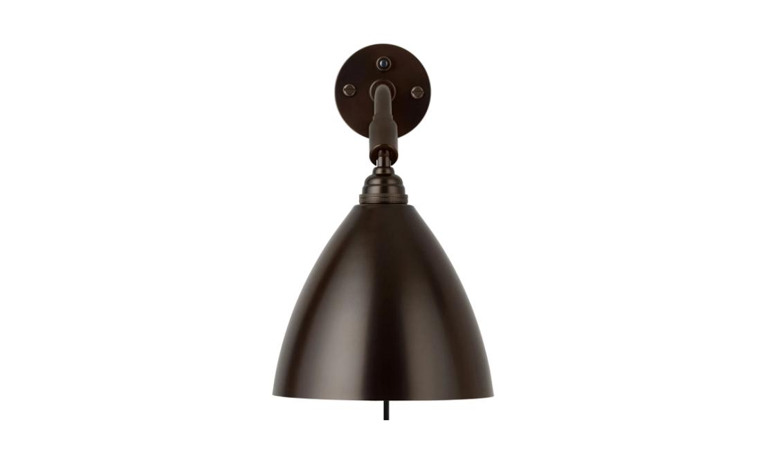 Бра модель Bestlite BL7 Wall Lamp - Black Brass Base от фабрики Gubi