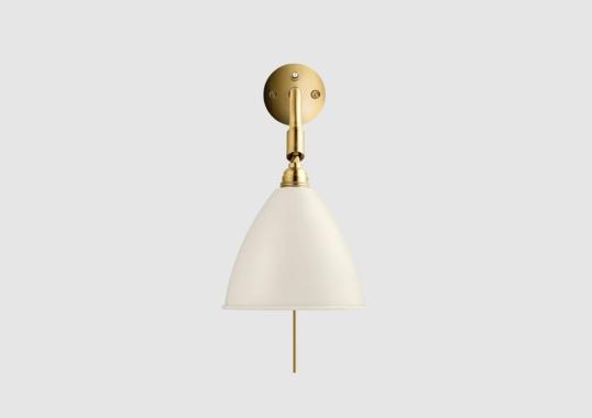 Бра модель Bestlite BL7 Wall Lamp - Brass Base от фабрики Gubi