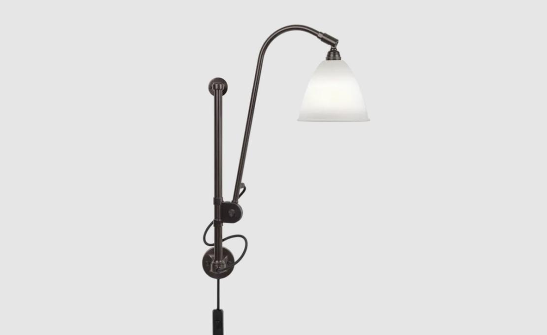 Бра модель Bestlite BL5 Wall Lamp - Black Brass Base от фабрики Gubi