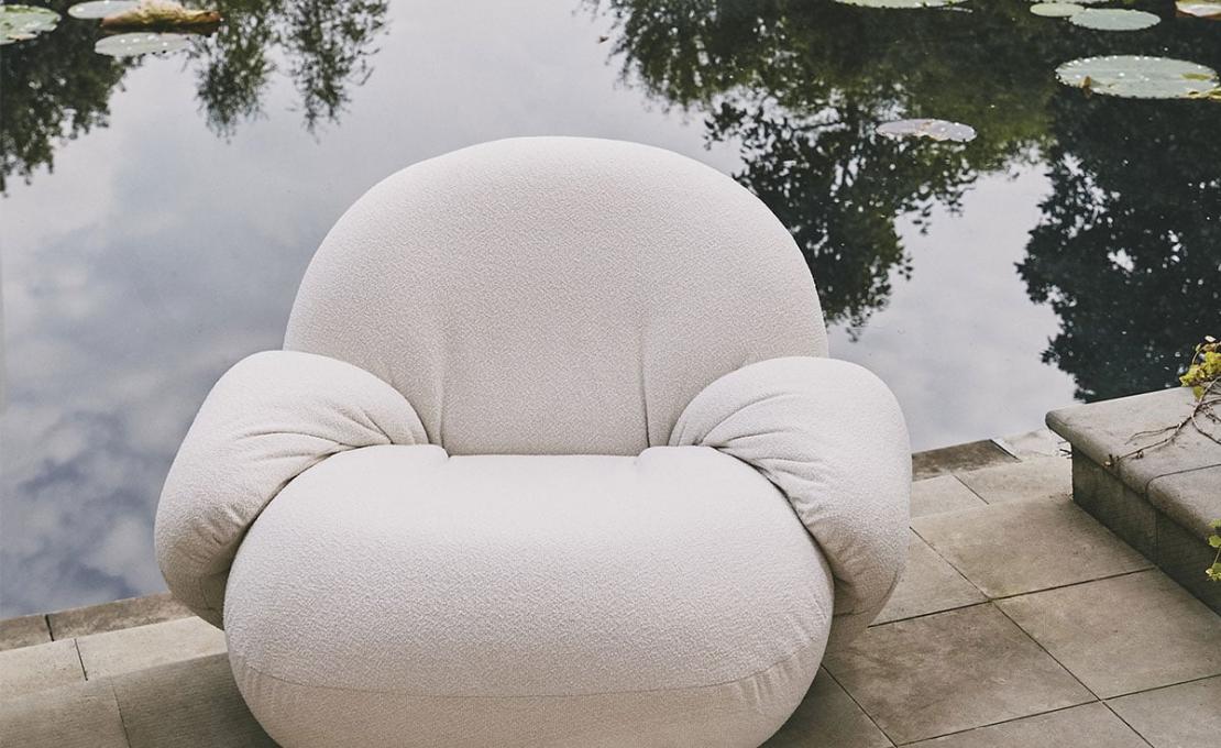 Кресло модель Pacha Outdoor Lounge Chair - Armchair with Armrest от фабрики Gubi
