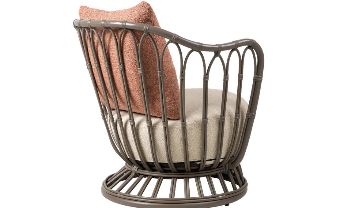 Кресло модель Grace Outdoor Lounge Chair - Fully Upholstered от фабрики Gubi