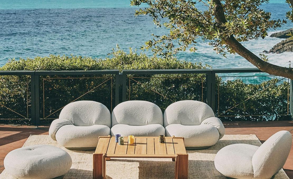 Кресло модель Pacha Outdoor Lounge Chair - Armchair with Armrest от фабрики Gubi
