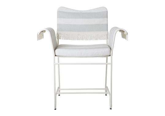 Стул модель Tropique Dining Chair with Fringes от фабрики Gubi