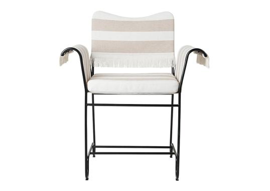 Стул модель Tropique Dining Chair with Fringes от фабрики Gubi