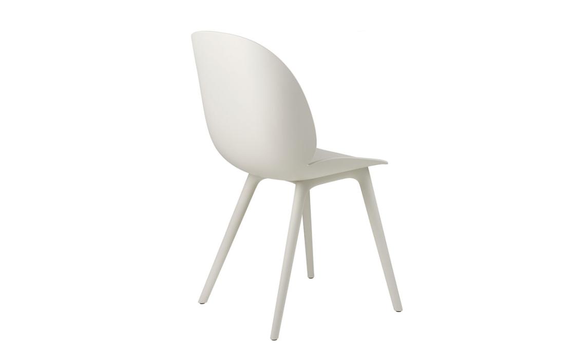 Стул модель Beetle Unupholstered Chair Outdoor - Plastic Base от фабрики Gubi