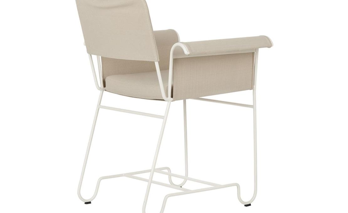 Кресло модель Tropique Outdoor Armchair от фабрики Gubi