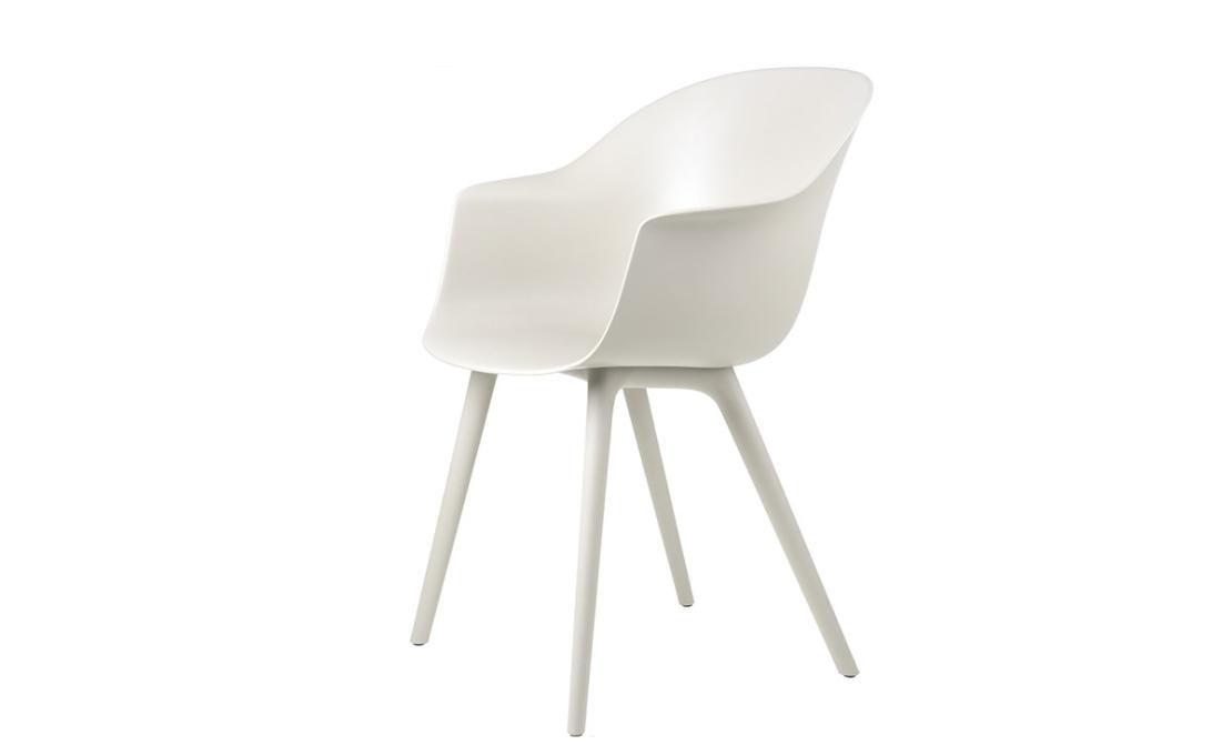Стул модель Bat Unupholstered Chair Outdoor - Plastic Base от фабрики Gubi