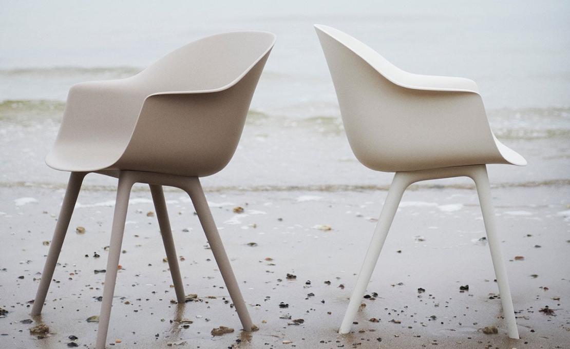 Стул модель Bat Unupholstered Chair Outdoor - Plastic Base от фабрики Gubi