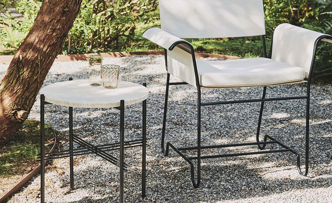 Кресло модель Tropique Outdoor Armchair от фабрики Gubi