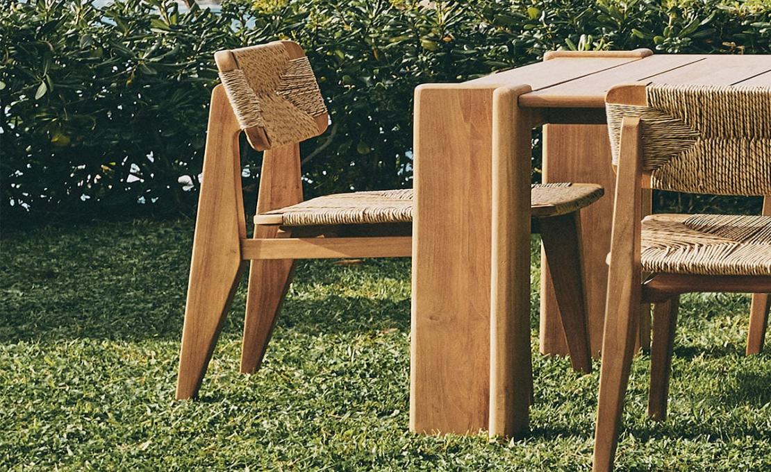 Обеденный стол модель Atmosfera Outdoor Table от фабрики Gubi
