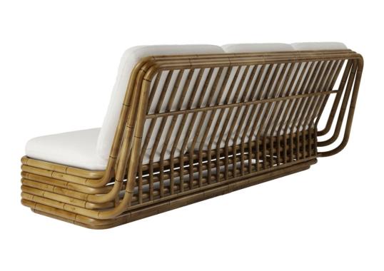Диван модель Bohemian '72 Outdoor Sofa от фабрики Gubi