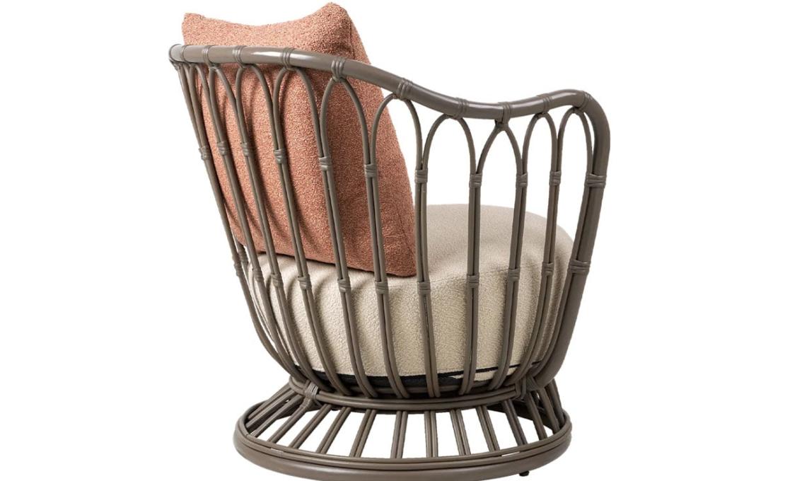 Кресло модель Grace Outdoor Lounge Chair - Fully Upholstered от фабрики Gubi