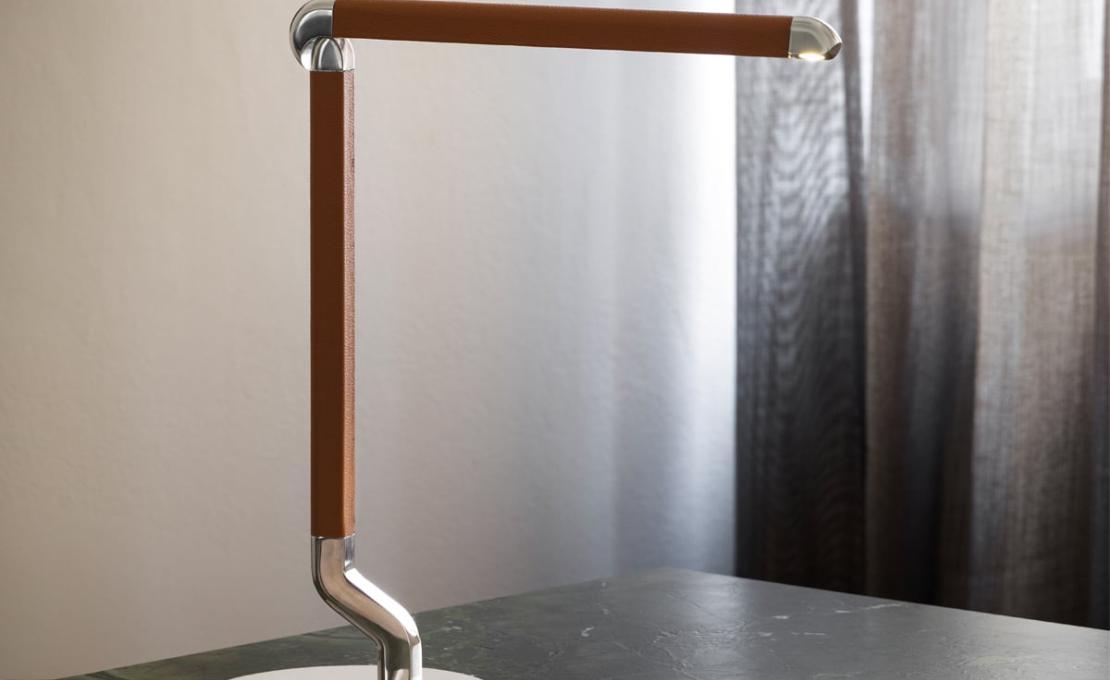 Настольная лампа модель Picchio Table Lamp от фабрики Contardi