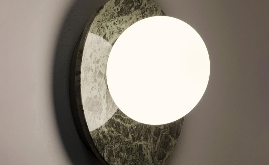 Бра модель EmmaAPWallLamp от фабрики Contardi