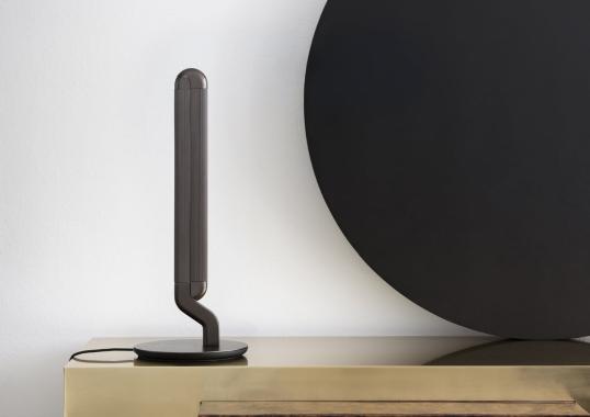 Настольная лампа модель Picchio Table Lamp от фабрики Contardi