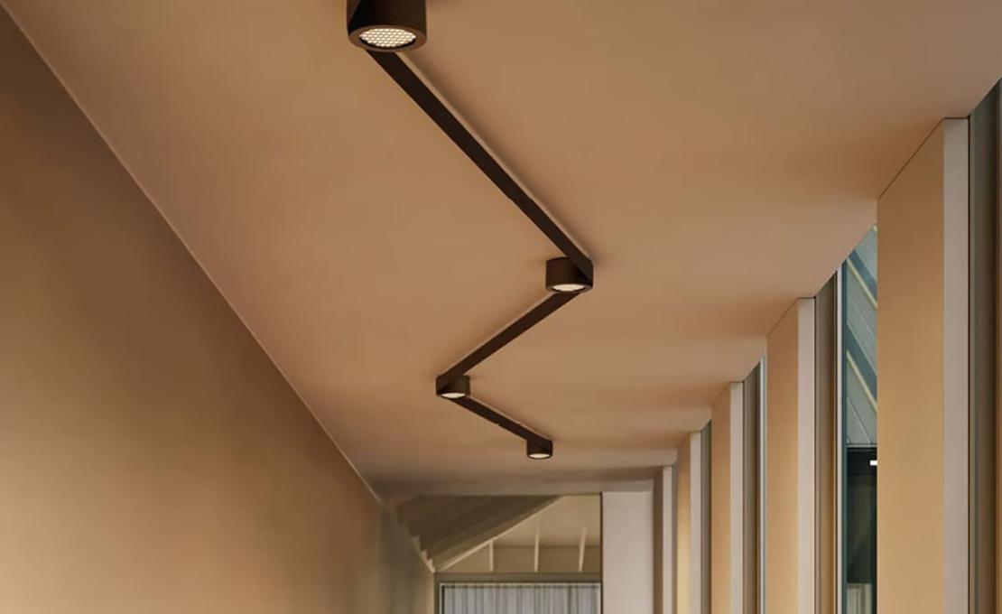 Настольная лампа модель MAP - LIghting System от фабрики Lodes