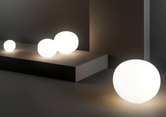 Настольная лампа модель Volum Table Lamp от фабрики Lodes