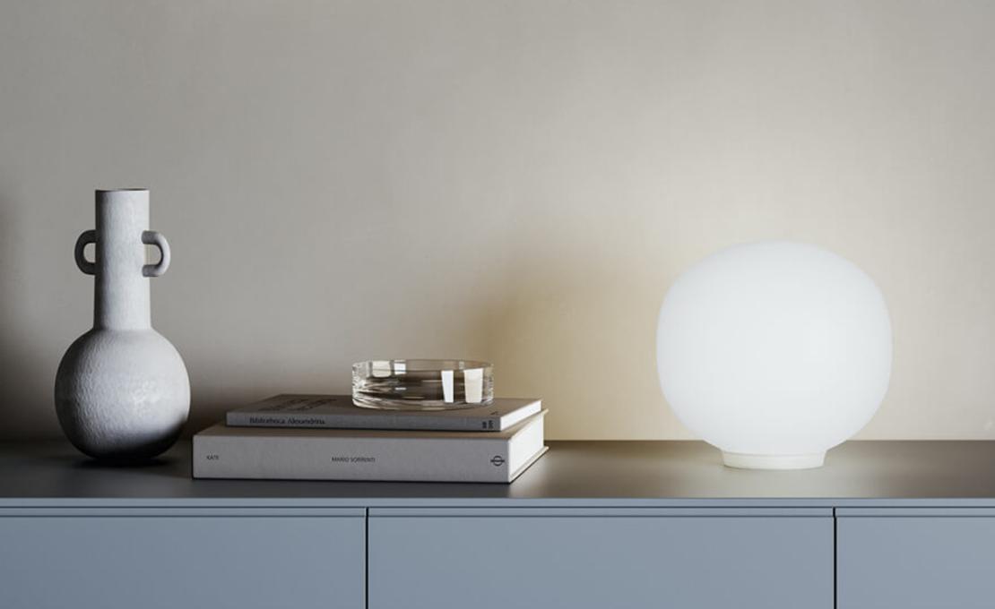Настольная лампа модель Volum Table Lamp от фабрики Lodes