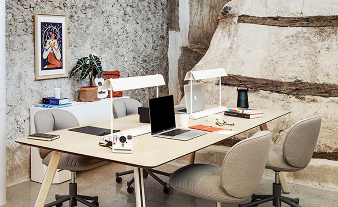 Настольная лампа модель Gada M-3927 Table Lamp от фабрики Estiluz