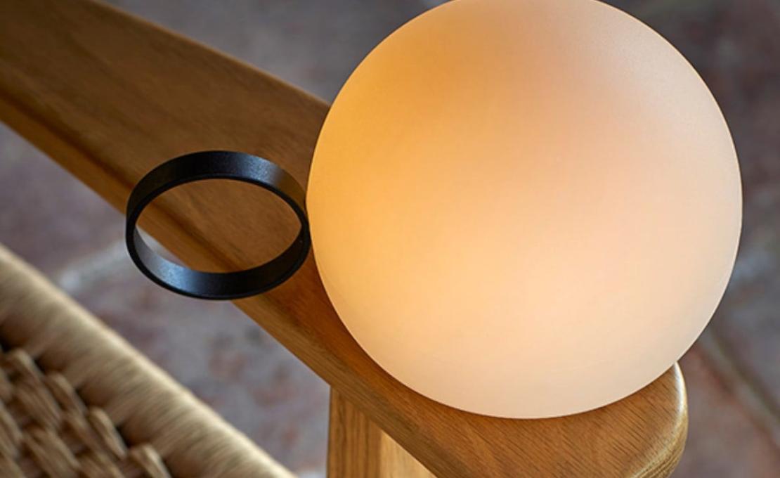 Настольная лампа модель Circ Table Lamp Outdoor M-3726X от фабрики Estiluz