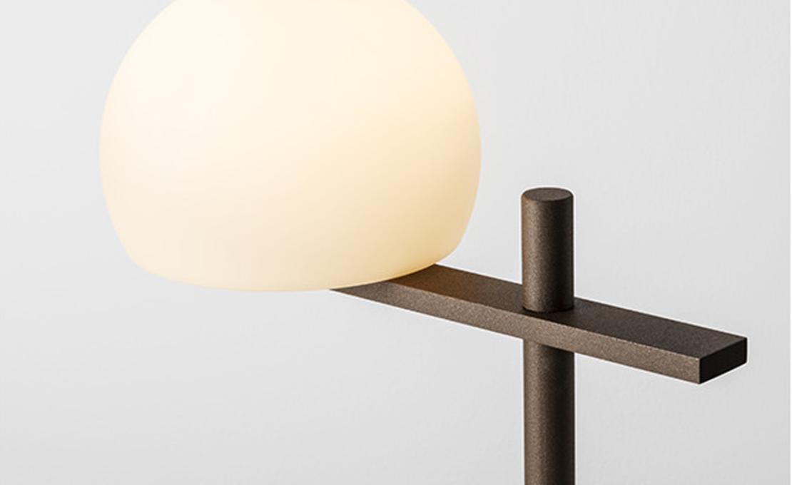 Настольная лампа модель Circ M-3728X Table Lamp Outdoor от фабрики Estiluz