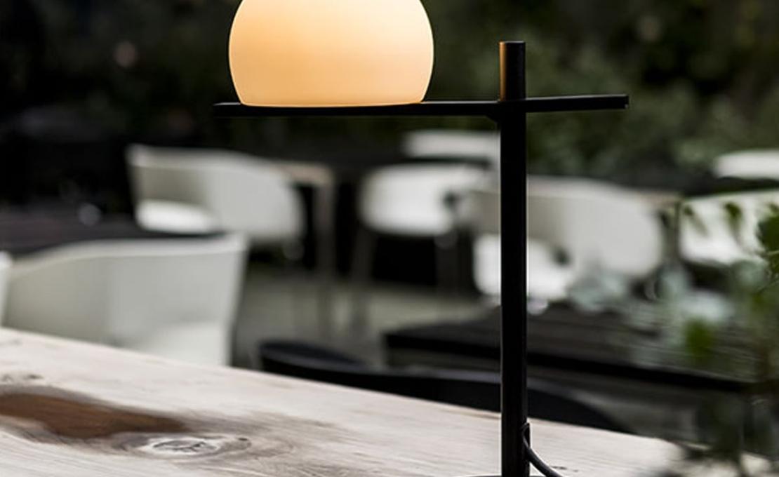 Настольная лампа модель Circ M-3728X Table Lamp Outdoor от фабрики Estiluz