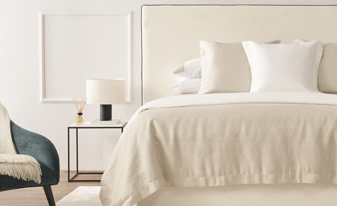 Настольная лампа модель Cyls Table Lamp M-3906P от фабрики Estiluz