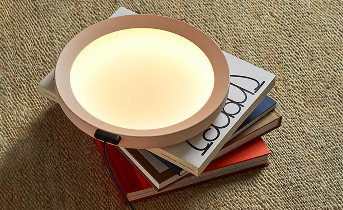 Настольная лампа модель Mood M-4066 Table Lamp от фабрики Estiluz