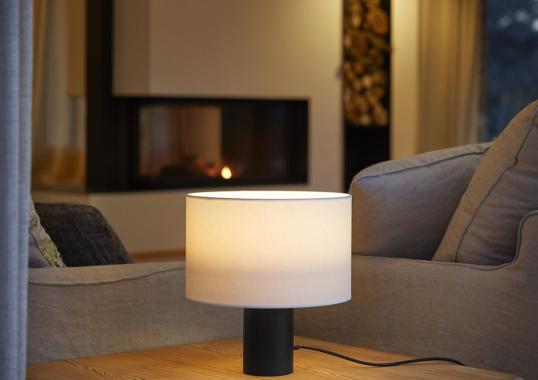 Настольная лампа модель Cyls Table Lamp M-3906P от фабрики Estiluz