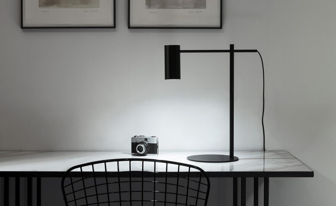 Настольная лампа модель Cyls Table Lamp от фабрики Estiluz