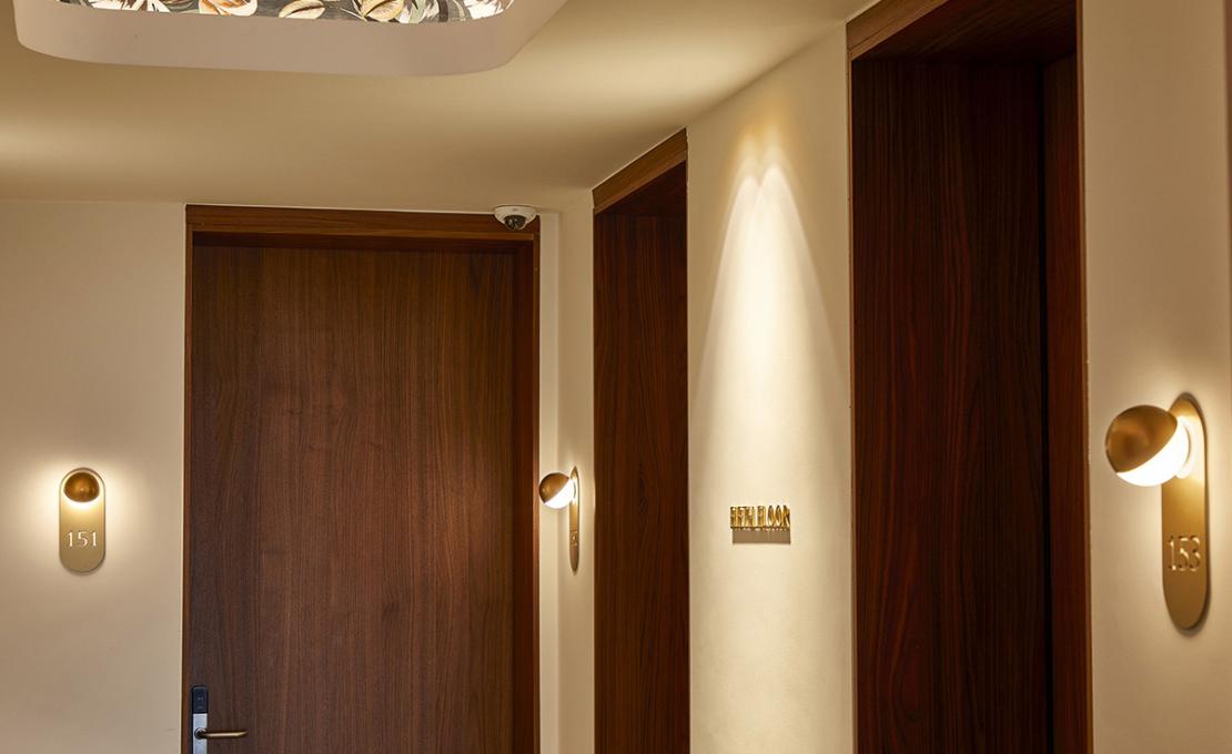 Бра модель Alfi Wall Lamp A-3741R от фабрики Estiluz