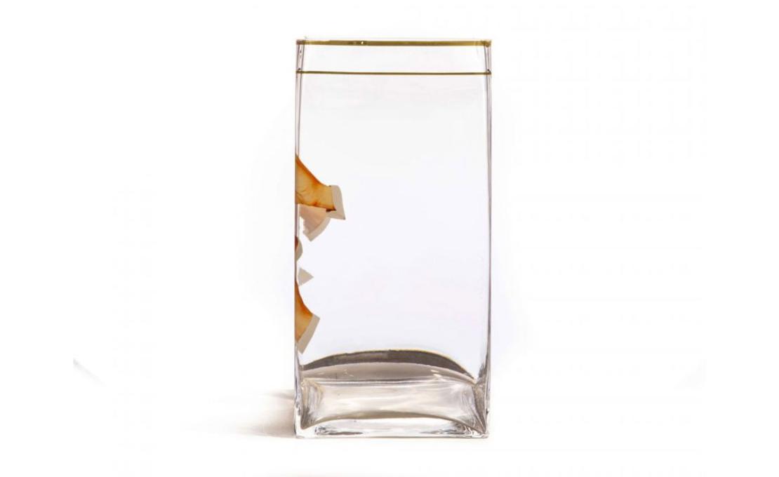 Ваза модель Toiletpaper Glass Vase - Big от фабрики Seletti