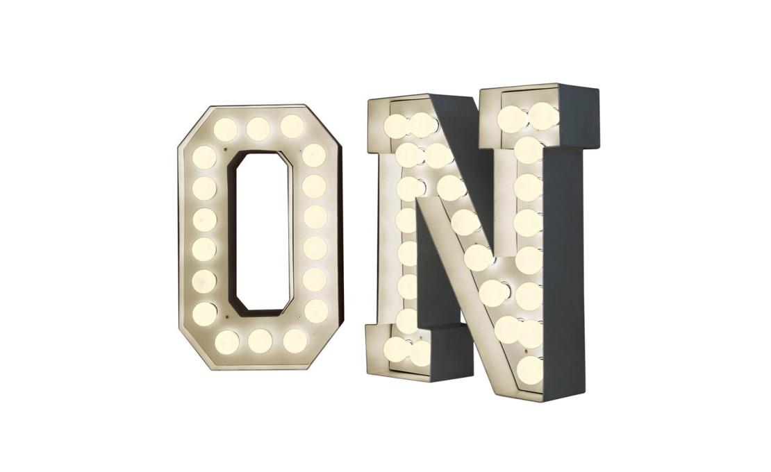 Настольная лампа модель Vegaz Lettere Luminose LED от фабрики Seletti
