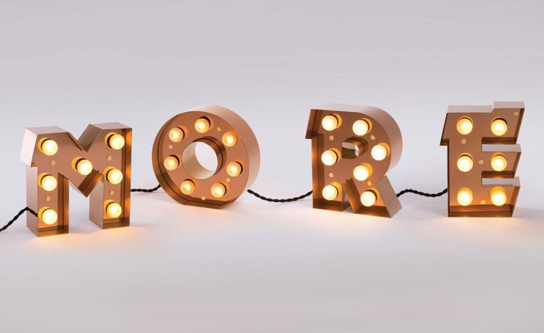 Настольная лампа модель Caractère Alphabet Lights от фабрики Seletti