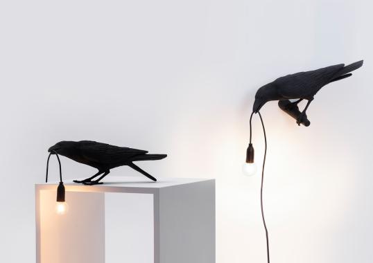 Настольная лампа модель Bird Playing Lampada da Tavolo от фабрики Seletti