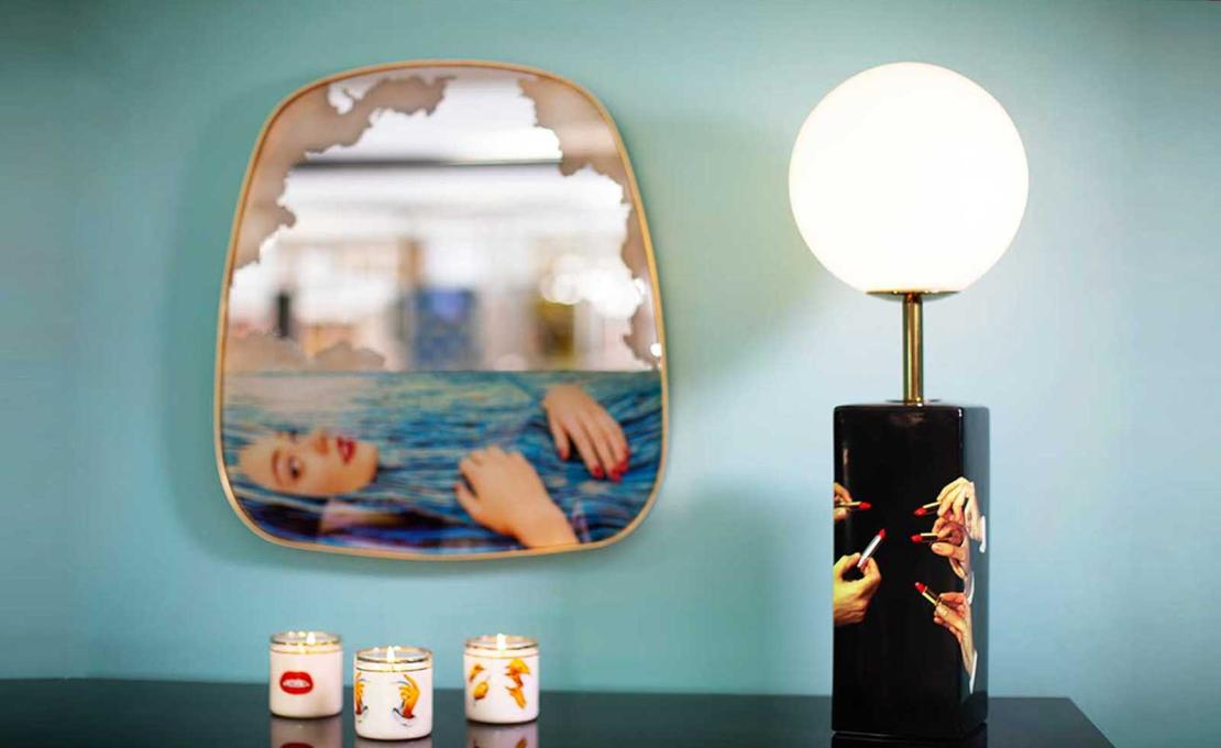 Настольная лампа модель Toiletpaper Table Lamp от фабрики Seletti