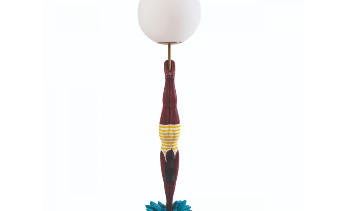 Настольная лампа модель Lady Diver Table Lamp от фабрики Seletti