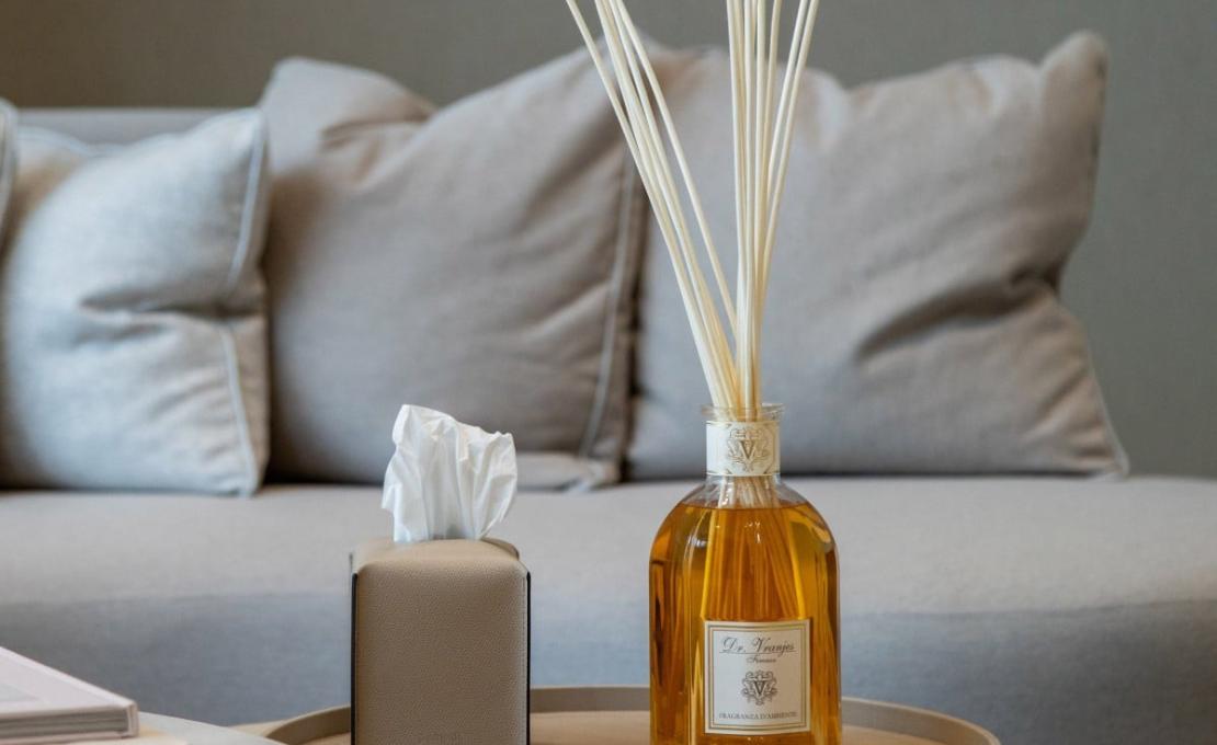 Шкаф модель Soft Square Tissue Box от фабрики Pinetti
