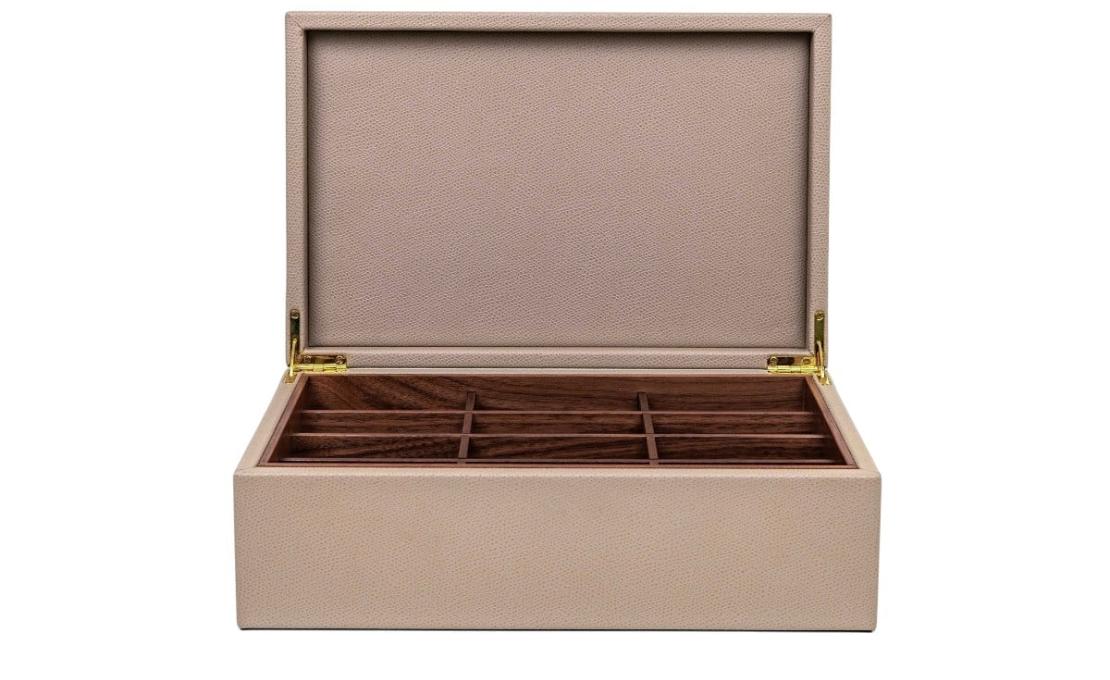 Обеденный стол модель Tea Box Organizer от фабрики Pinetti