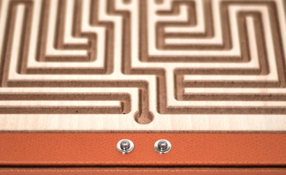 Настольная игра модель Arianna Square Labyrinth Game Board от фабрики Pinetti