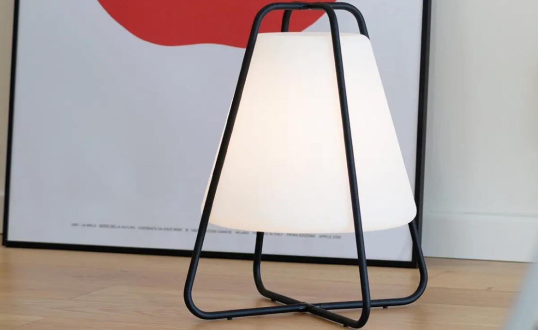 Настольная лампа модель Teepee Portable Table Lamp от фабрики Zafferano