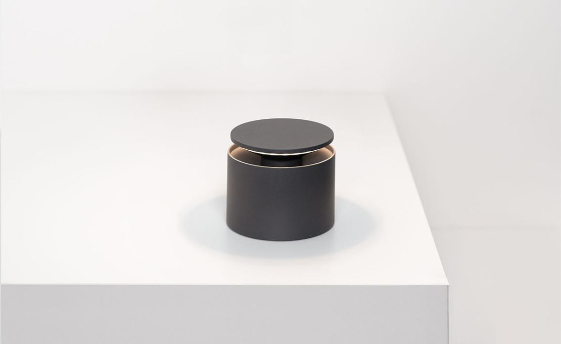 Настольная лампа модель Push-Up Table Lamp - Portable от фабрики Zafferano