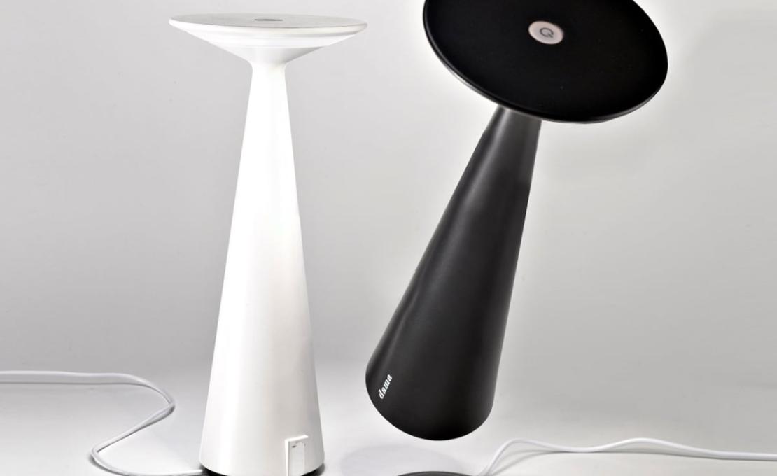 Настольная лампа модель Dama USB Table Lamp от фабрики Zafferano