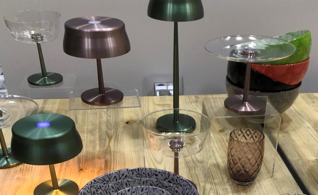 Настольная лампа модель Sister Light Table Lamp от фабрики Zafferano
