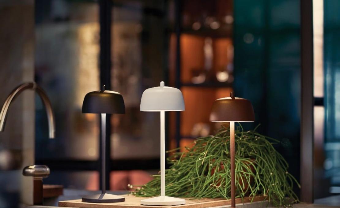 Настольная лампа модель Circe Table Lamp от фабрики Zafferano