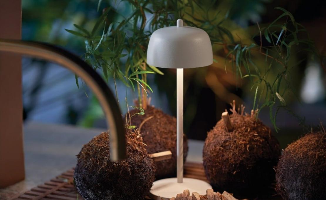Настольная лампа модель Circe Table Lamp от фабрики Zafferano