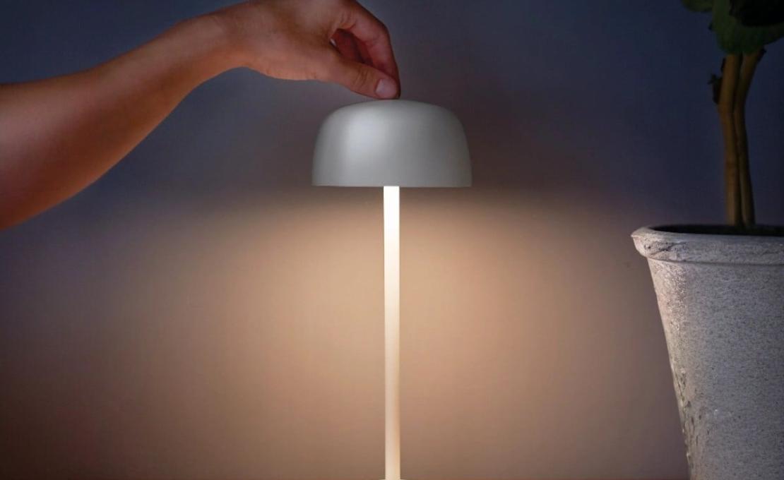 Настольная лампа модель Circe Table Lamp от фабрики Zafferano