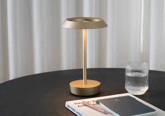 Настольная лампа модель Halo Portable Table Lamp - Rechargeable от фабрики Astro Lighting